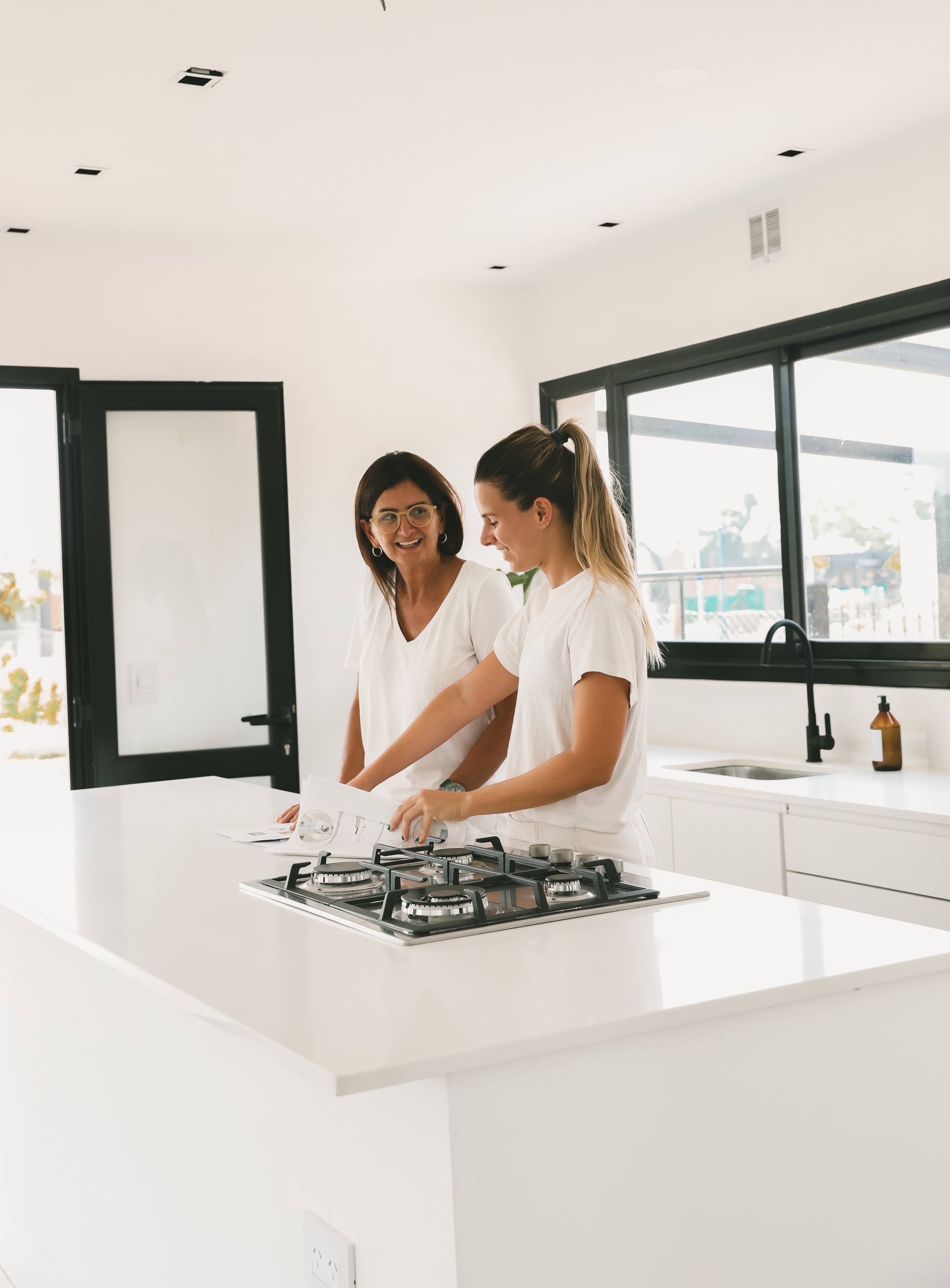 RG Arquitectura - Pat Ricardes y Azul Gimenez